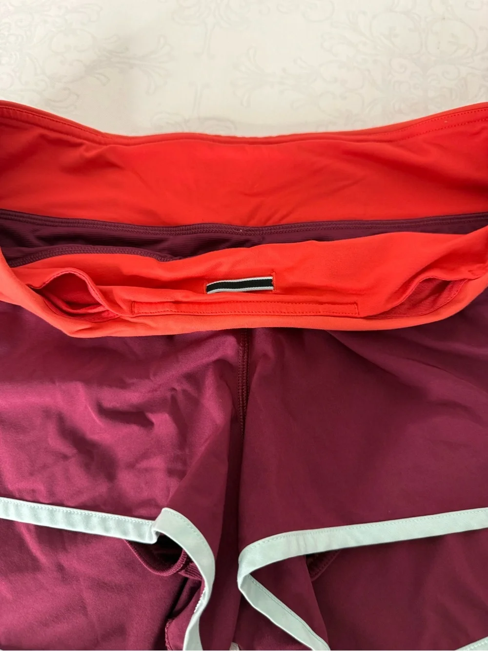 Lululemon Run: Speed Short *4-way Stretch Size 8